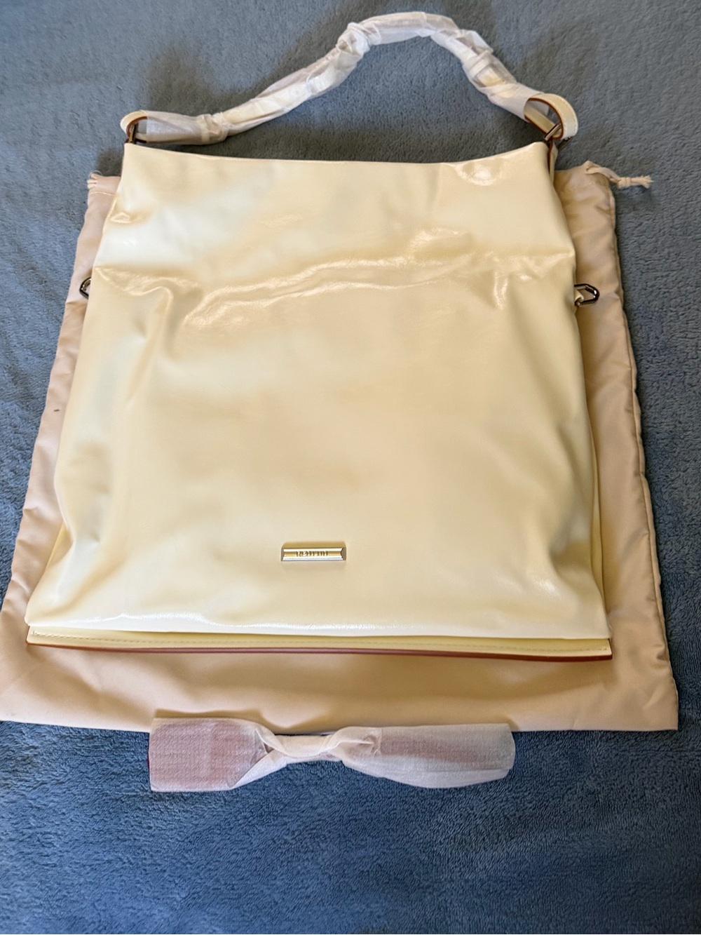 Jenny Creme Casual Shoulder Bag